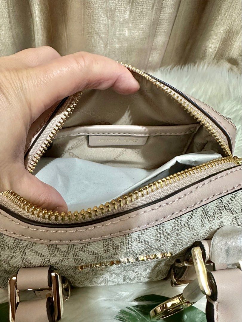 Bedford legacy hotsell travel wallet