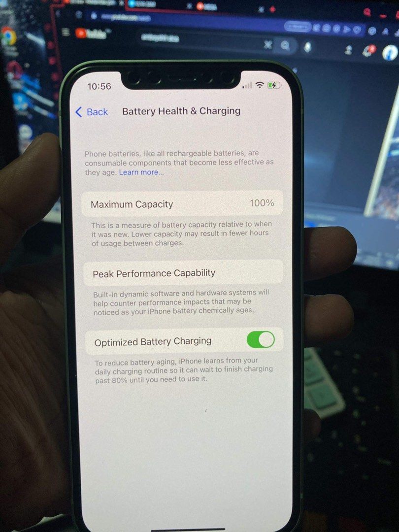 Iphone 12 64gb smartlocked 100bh (Category: iPhone 12 Series) located in Paranaque City. Submitted by louise240817 (Listing ID 1238361211, Image 3). Description: Prestine condition 100% battery health Can use TNT AND SMART SIM ONLY NO ICLOUD RESET UPON MEET UP UNIT AND CHORD ONLY.