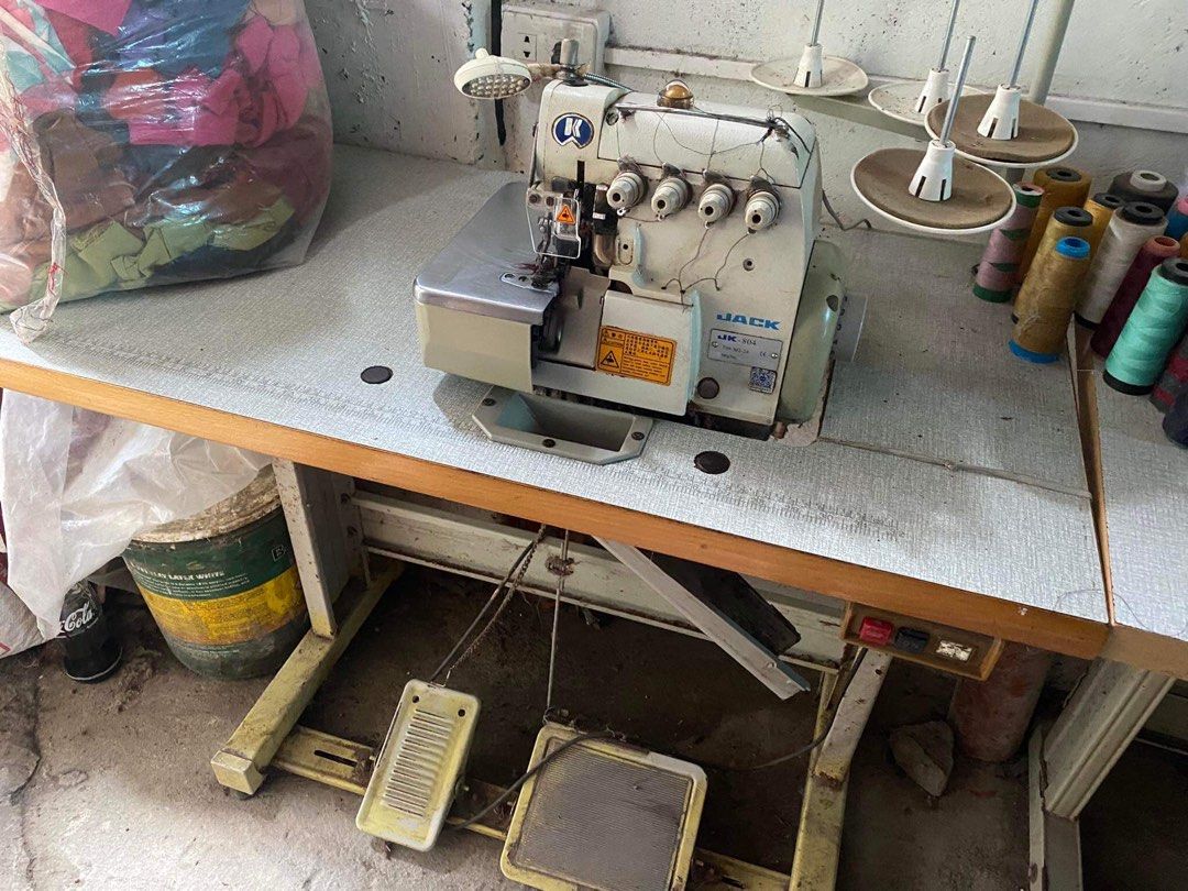 Jack Overlock Machine (JK804DM224) on Carousell