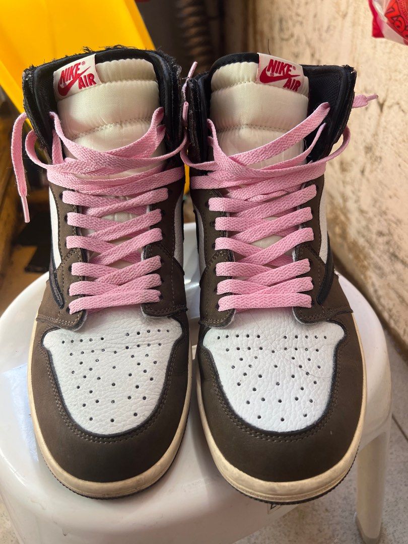 Air jordan 1 travis scott pink laces on sale