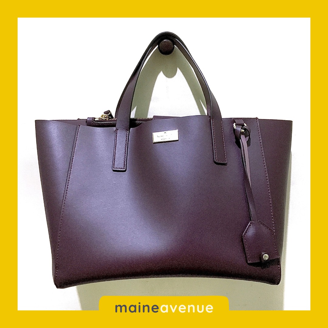 Kate spade small nelle store