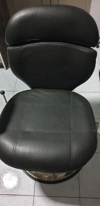 Barber chair olx deals
