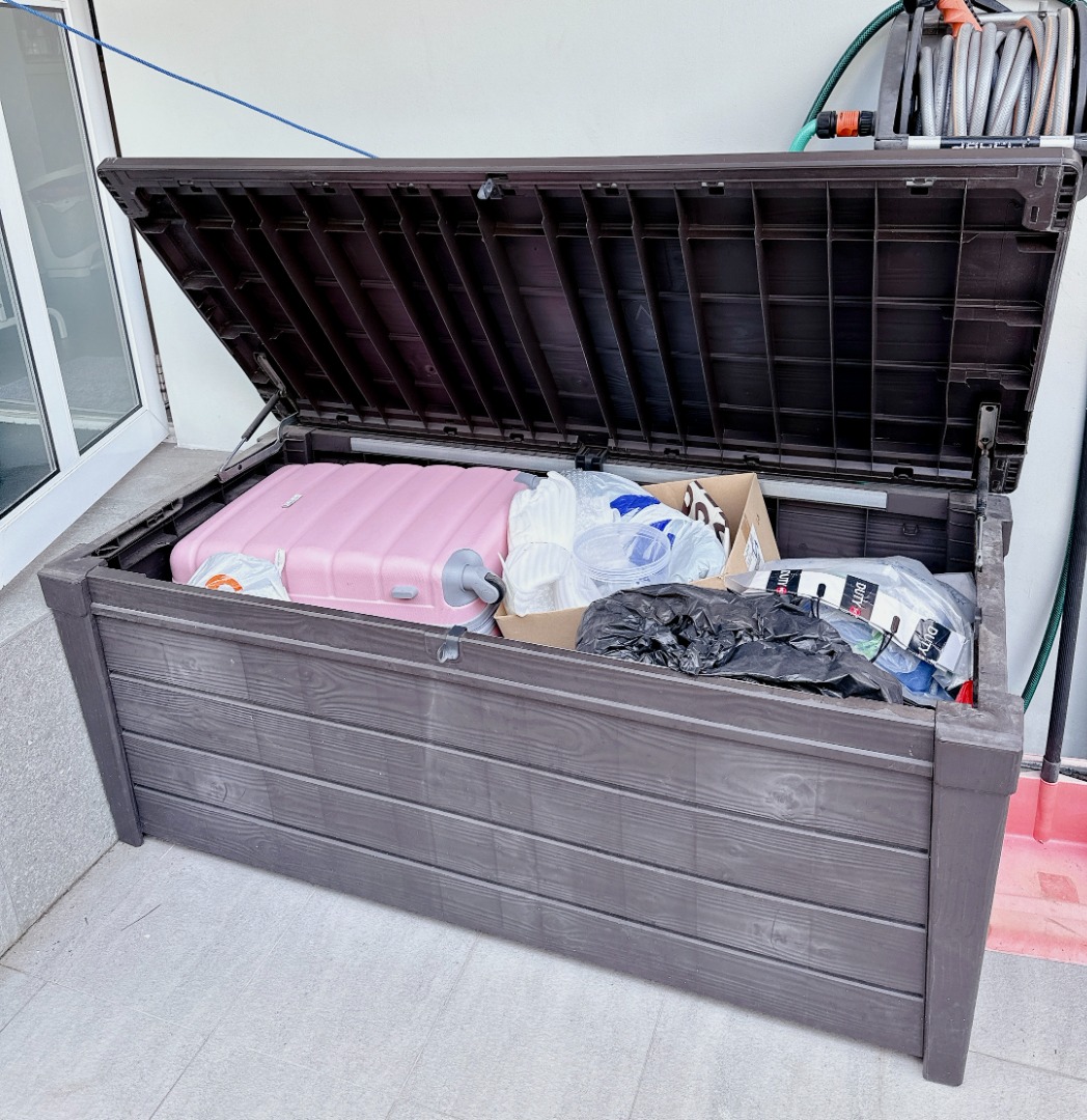 Keter Brightwood Resin 120 Gallon Outdoor Storage Deck box, Furniture