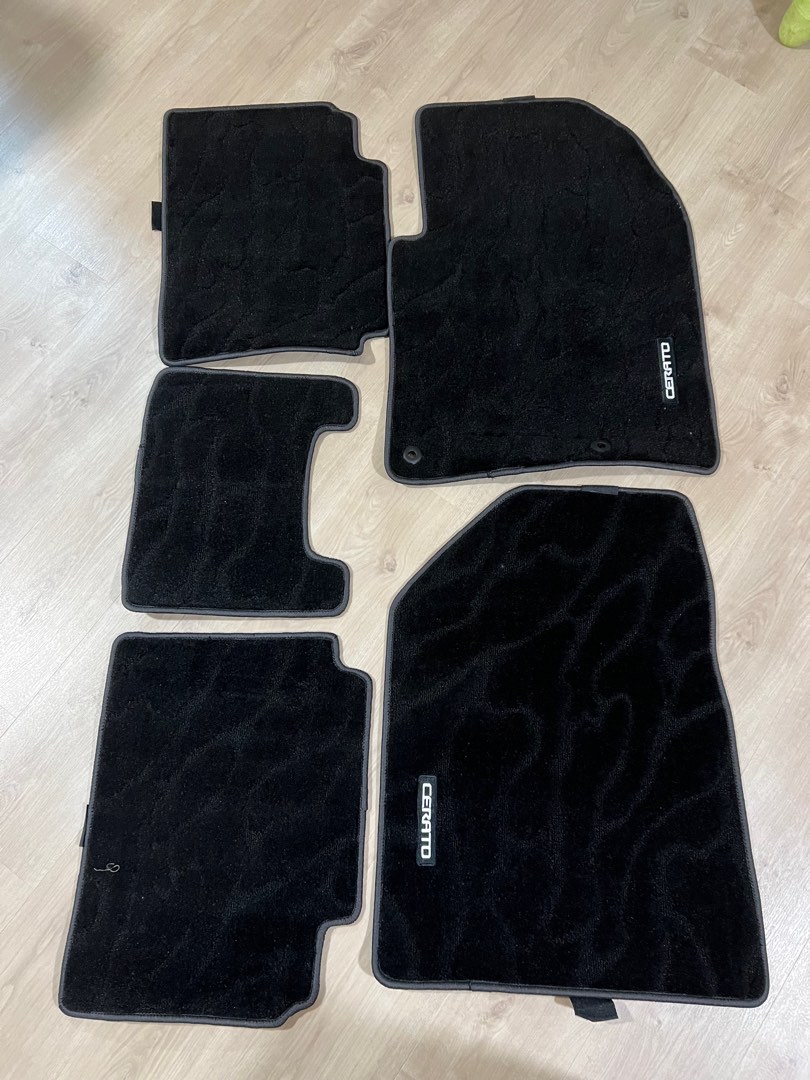 Kia cerato car hot sale mats