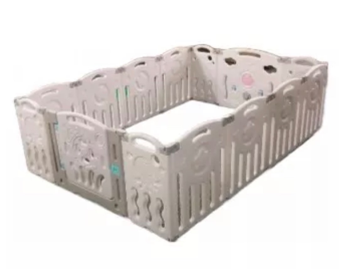 [Lightly used!] Play yard / play fence (customisable panels 140x200cm