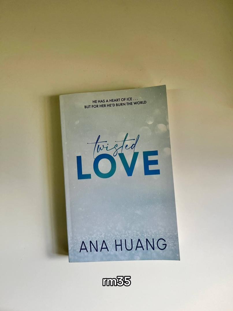 Twisted Love + Spanish love (Ana Huang + Elena Armas)