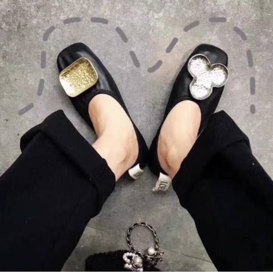 Loewe shamrock ballerina deals