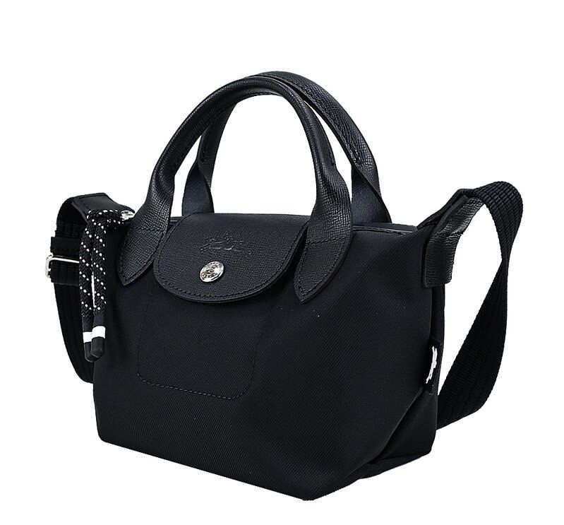 Longchamp Le Pliage Neo 1515 (medium), Women's Fashion, Bags & Wallets, Tote  Bags on Carousell