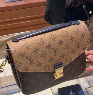 Louis Vuitton Pochette Métis, Luxury, Bags & Wallets on Carousell