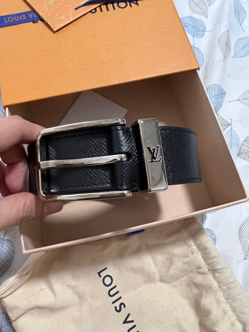 Louis Vuitton twist Belt, Women's Fashion, Watches & Accessories, Belts on  Carousell