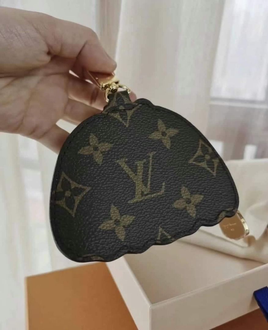 Louis Vuitton X YK collection coin purse, Luxury, Bags & Wallets