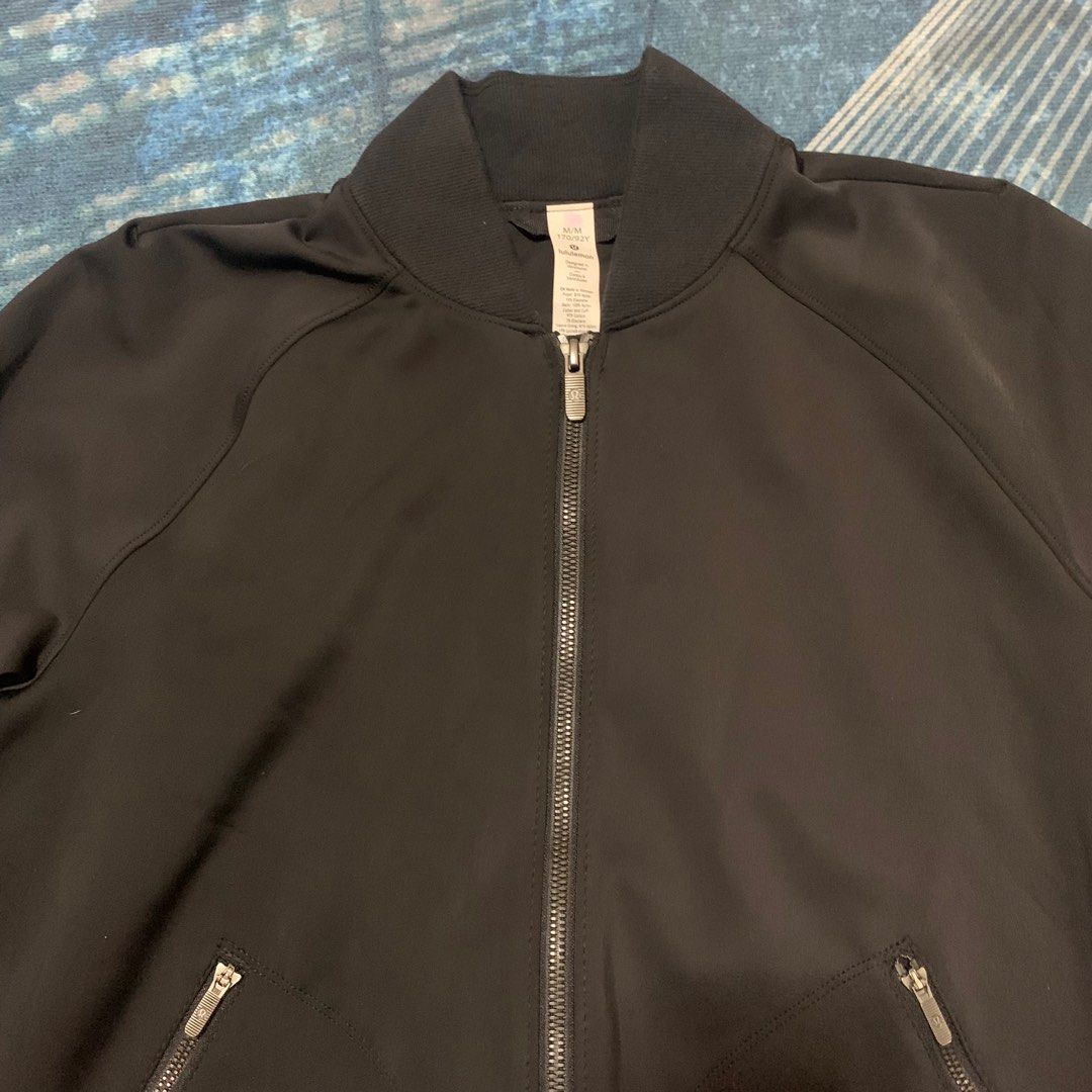 Fabletics, Jackets & Coats, Fabletics Black Attis Activewear Full Zip  Cropped Bomber Jacket
