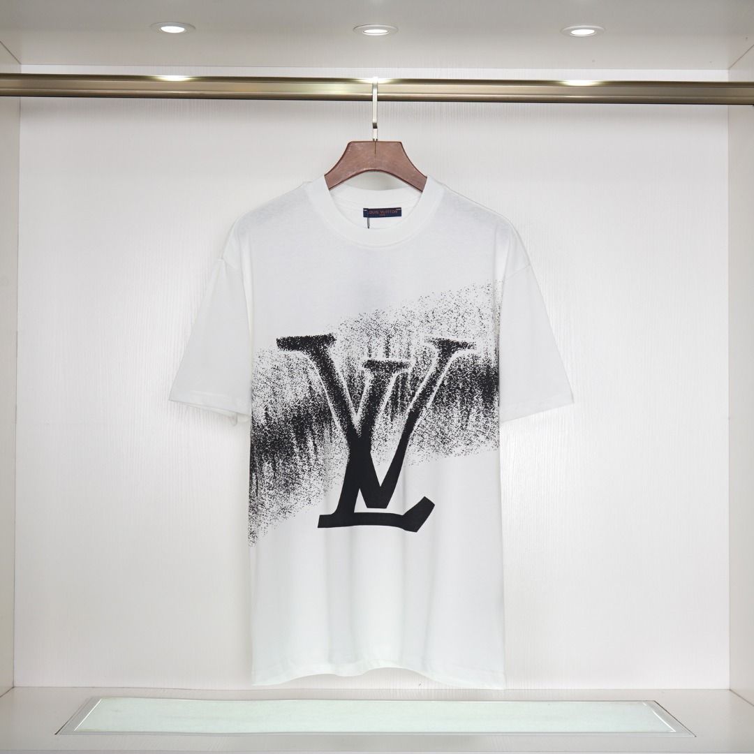 PSG x Louis Vuitton S, Men's Fashion, Activewear on Carousell
