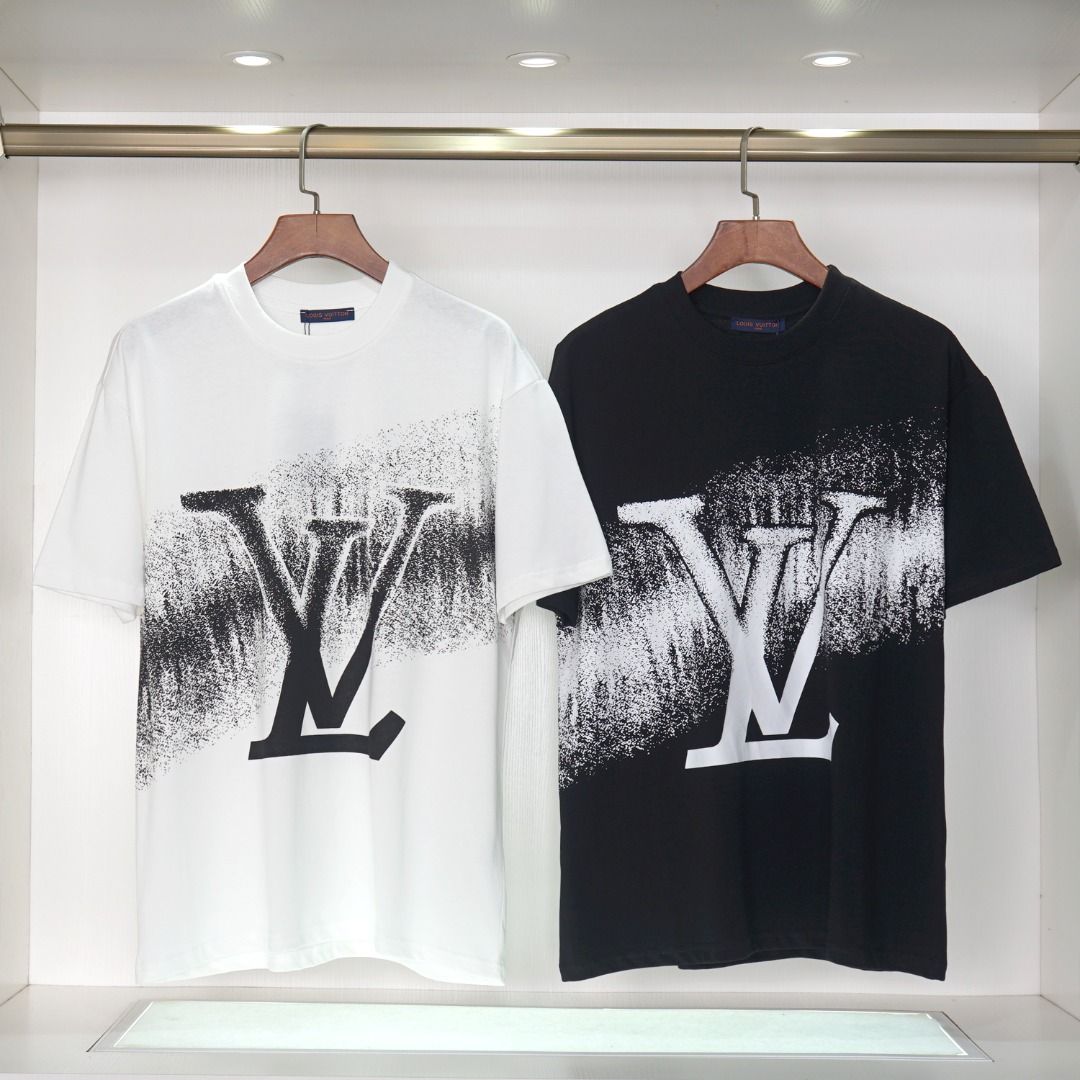 PSG x Louis Vuitton S, Men's Fashion, Activewear on Carousell
