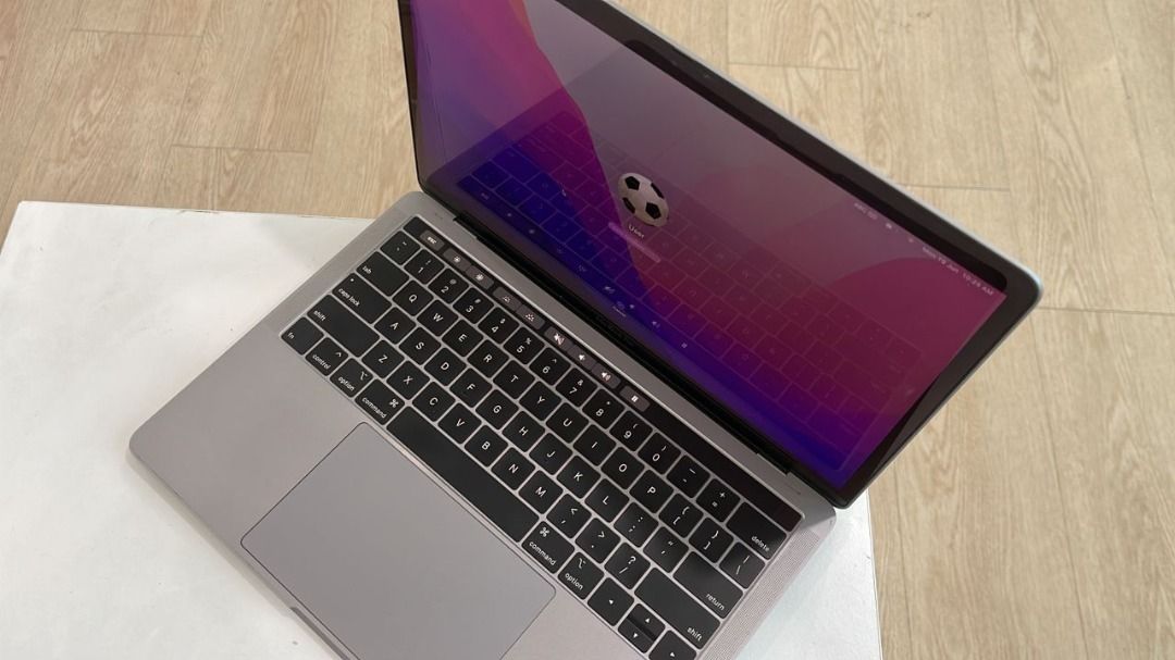 macbook pro2019 13.3インチグレースマホ/家電/カメラ | www.homepersonalshopper.it