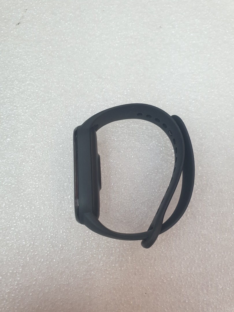 Mi Smart Band 5 XMSH10HM Multi Sport Modes Tracking with Magnetic