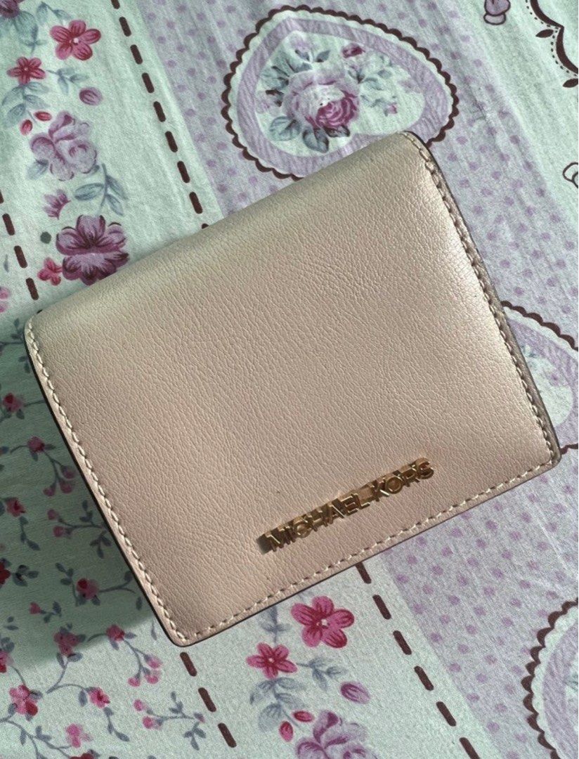 Mk carryall wallet discount