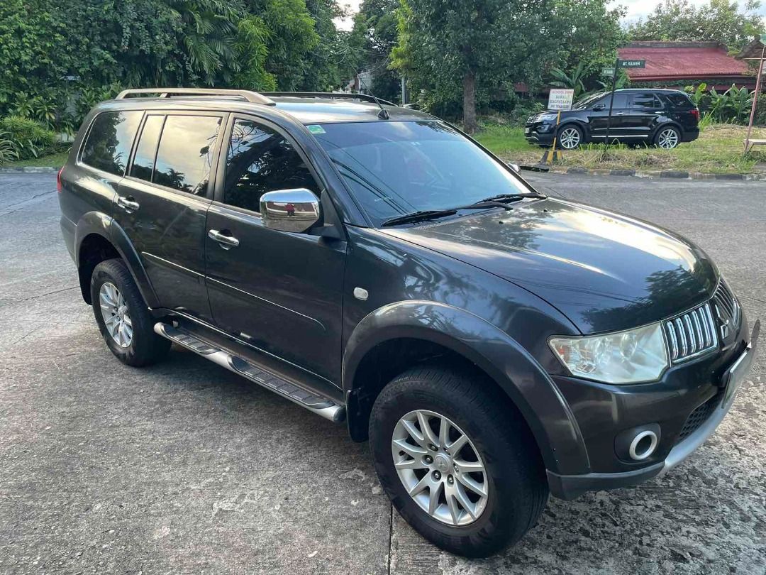 Mitsubishi Montero GLS RV 4x2 Auto (Category: Used Cars) located in Manila. Submitted by tabatch89 (Listing ID 1238353265, Image 3). Description: 2012 Mitsubishi Montero GLS RV 4x2 Automatic/diesel Ending plate 6, Wednesday coding price Odometer 110k Never been flooded Gemstone gray exterior, black interior Well-maintained, 1st and only owner Cold aircon 435k Negotiable More pics upon request PM if interested Meet-up QC— inspect/check all you wan