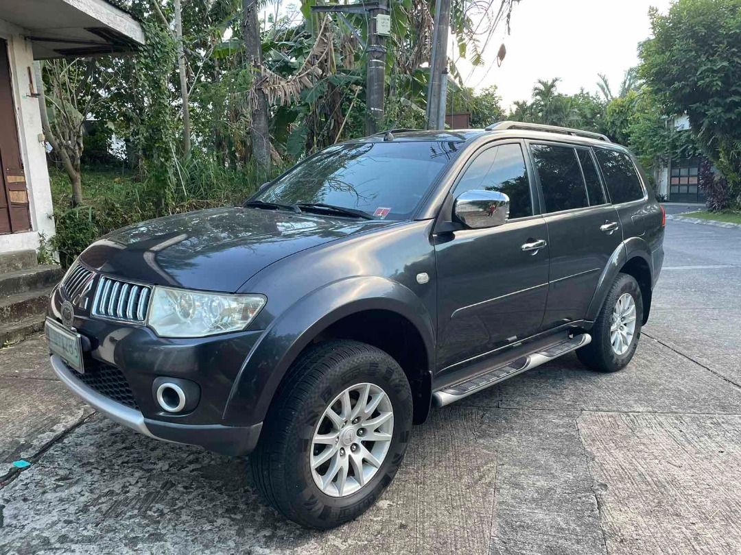 Mitsubishi Montero GLS RV 4x2 Auto (Category: Used Cars) located in Manila. Submitted by tabatch89 (Listing ID 1238353265, Image 1). Description: 2012 Mitsubishi Montero GLS RV 4x2 Automatic/diesel Ending plate 6, Wednesday coding price Odometer 110k Never been flooded Gemstone gray exterior, black interior Well-maintained, 1st and only owner Cold aircon 435k Negotiable More pics upon request PM if interested Meet-up QC— inspect/check all you wan