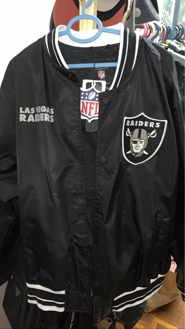 NFL LOS ANGELES RAIDERS SATIN BUTTON UP JACKET W/ SPELLOUT