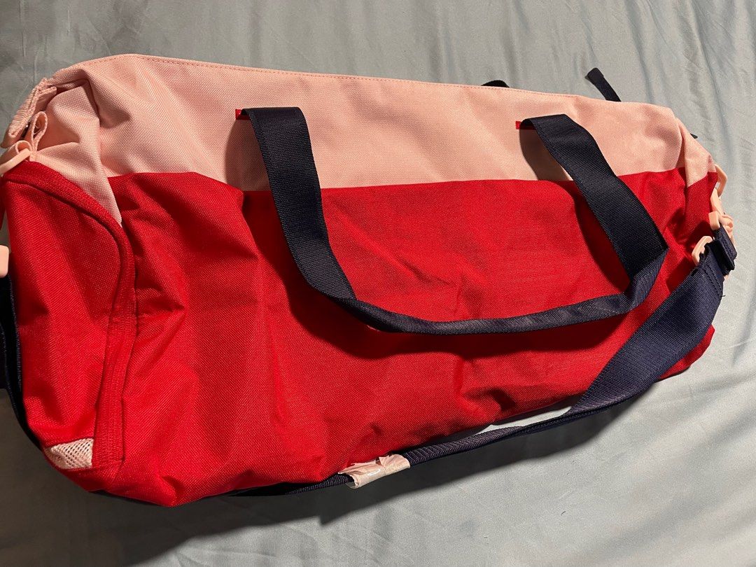 Nike radiate sales duffel bag