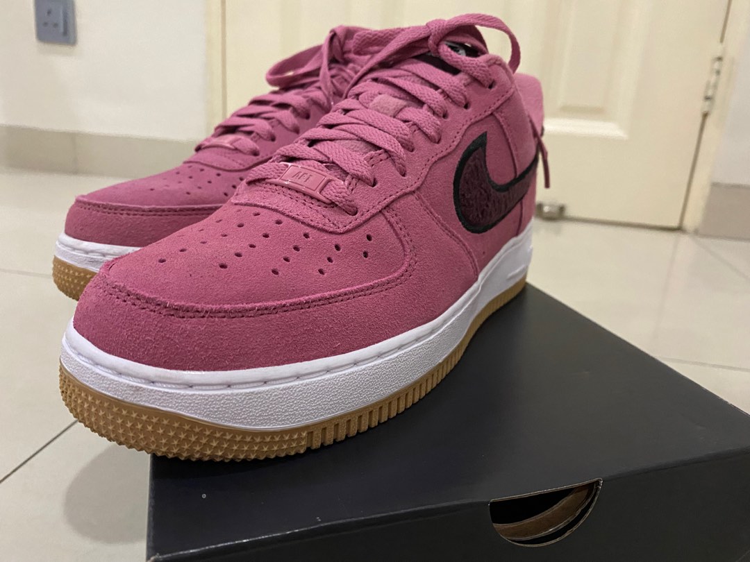 NIKE AIR FORCE 1 07 SE Men s Fashion Footwear Sneakers on