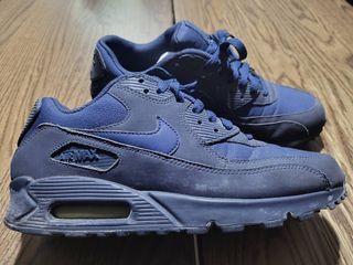 (Category: ) located in . Submitted by bargainxhunter (Listing ID 1238279768, Image 1). Description: .