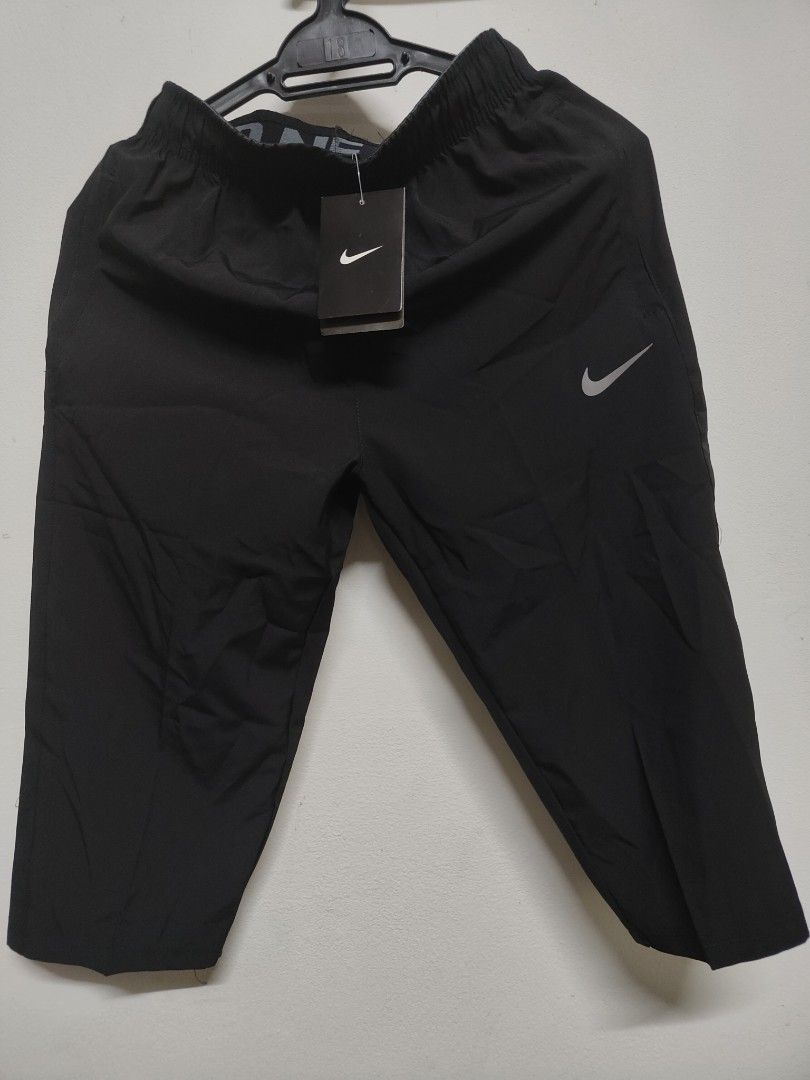 Nike shop quarter pants