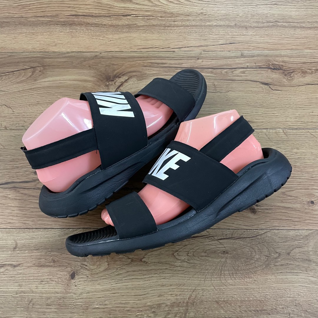 Nike sandals uk hotsell