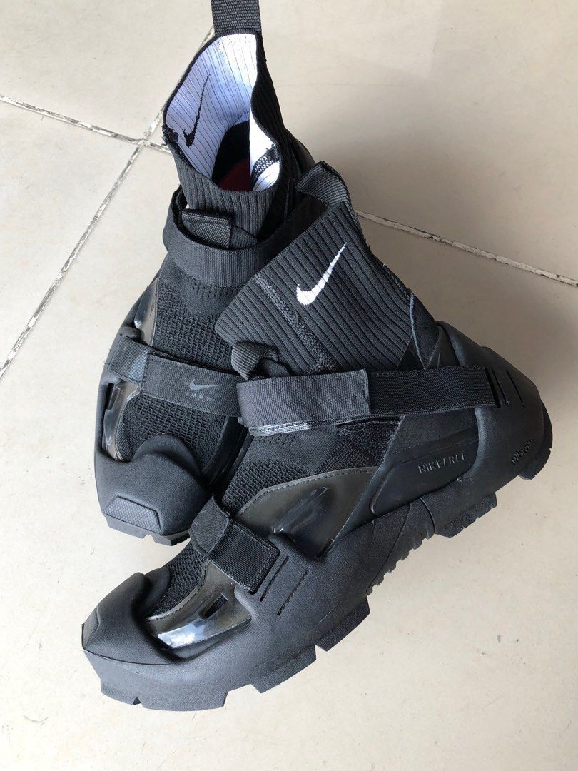 Nike tr 3 flyknit top