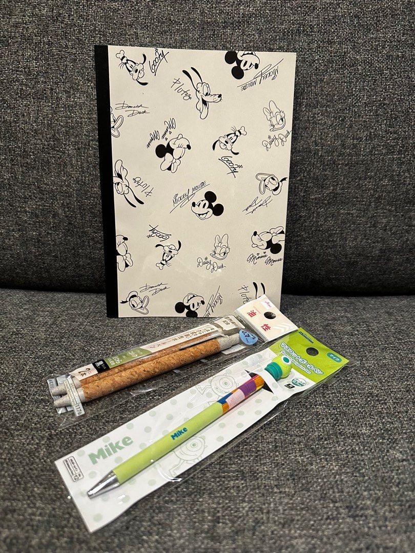 Notebook and ball pens, 興趣及遊戲, 手作＆自家設計, 文具- Carousell