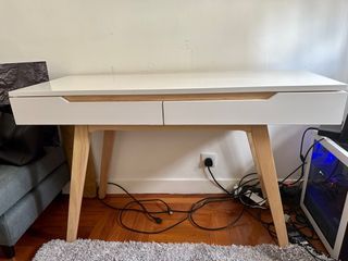 Office desk great condition 120x45