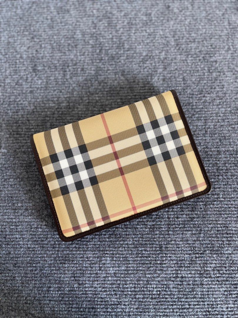 Burberry hotsell wallet dhgate