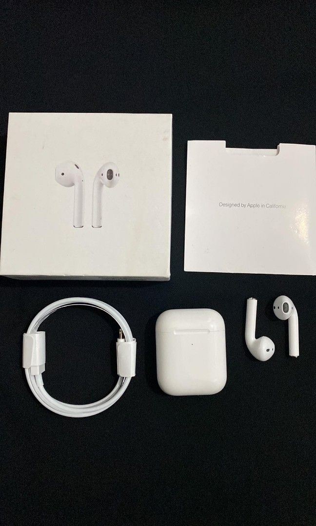 Original✔️ earpods gen 2 (Category: Headphones & Headsets) located in Manila. Submitted by milasgadgetph (Listing ID 1238313543, Image 2). Description: Apple Airpods gen 2 Compatible to iPhone ios, iPad laptop With charger cable Bradnew and sealed Limited stock With warranty and replacement No refund policy‼️‼️ MODE OF PAYMENT: GCASH BPI SHIPPING: LALAMOVE LBC JNT(PAYMENT FIRST) LOC :MANILA PM FOR DETAILS.
