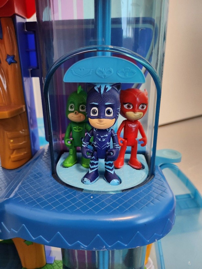 PJ Masks Deluxe HQ Headquarters Playset (Amazon Exclusive) on Carousell