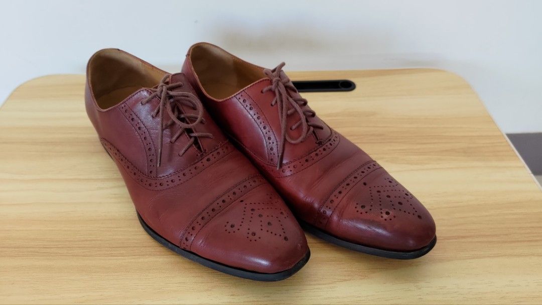 Preloved Burgundy Brogue Genuine Leather Shoes Men s Fashion