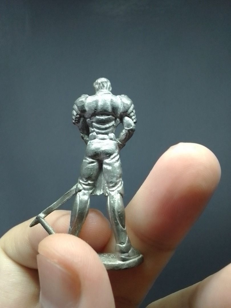 RECORD OF LODOSS WAR METAL TIN MODEL KIT FIGURES, Hobbies & Toys, Toys