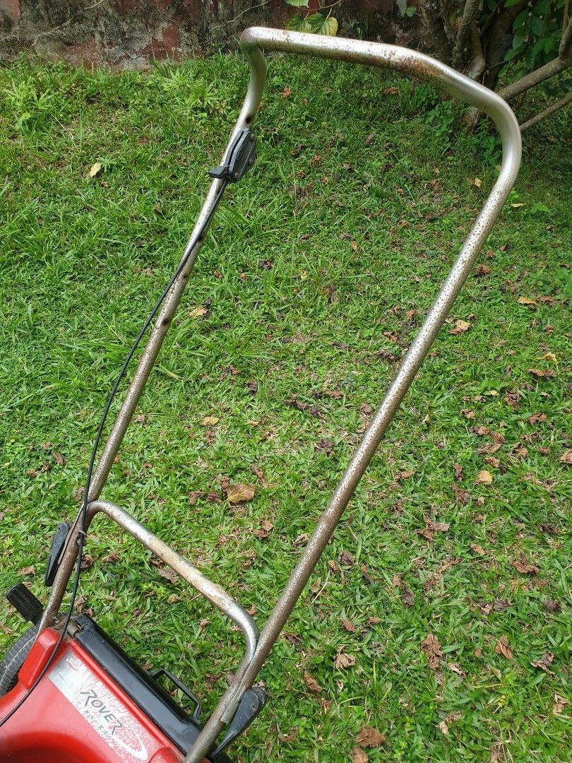 Rover Sprint 375 Lawn Mower Grass Mower Lawnmower with Catcher and some