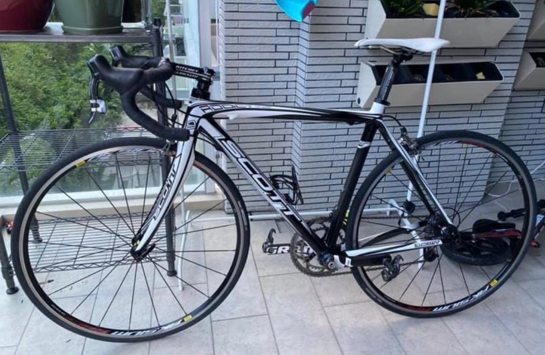 Scott addict r3 2011 sales