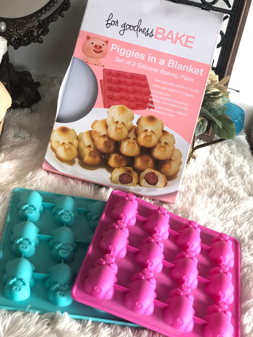 Silicon baking Pans on Carousell