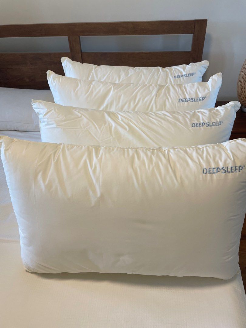 Simmons deep sleep sales pillow