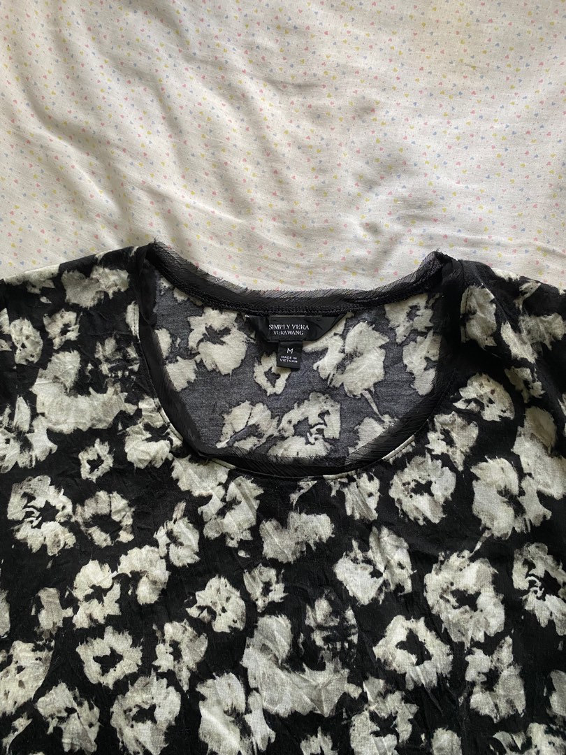 simply vera blouse
