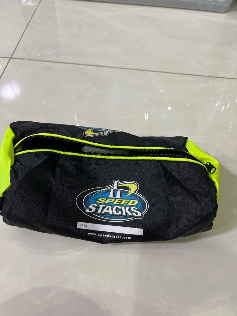 Speed stacks, Rubik’s cube timer, Hobbies & Toys, Toys & Games on Carousell