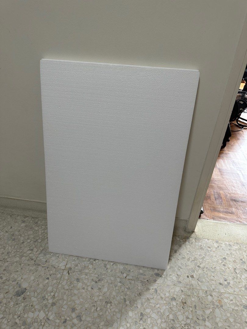 Styrafoam / Polyfoam board 60cm x 90cm x 2.4cm (thickness), Hobbies