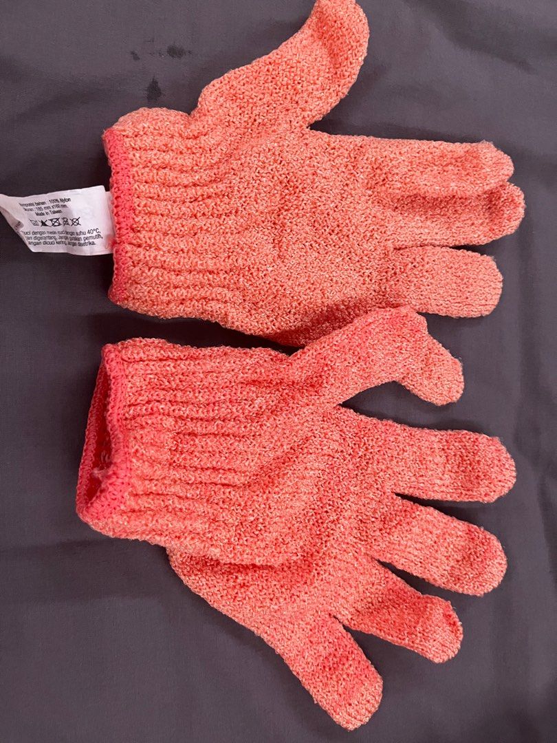 The Body Shop Bath Gloves on Carousell
