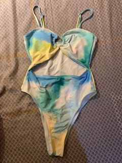 (Category: ) located in . Submitted by klaaaaa (Listing ID 1238363919, Image 1). Description: .