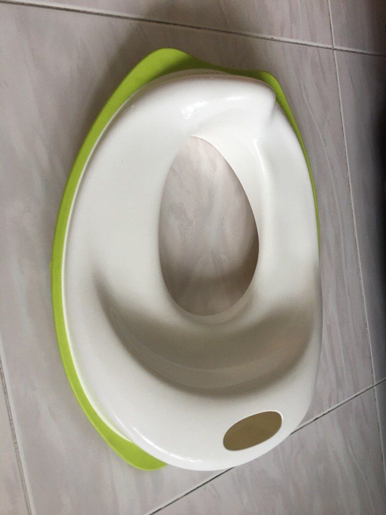 Toilet seat / training seat, Babies & Kids, Bathing & Changing, Toilet