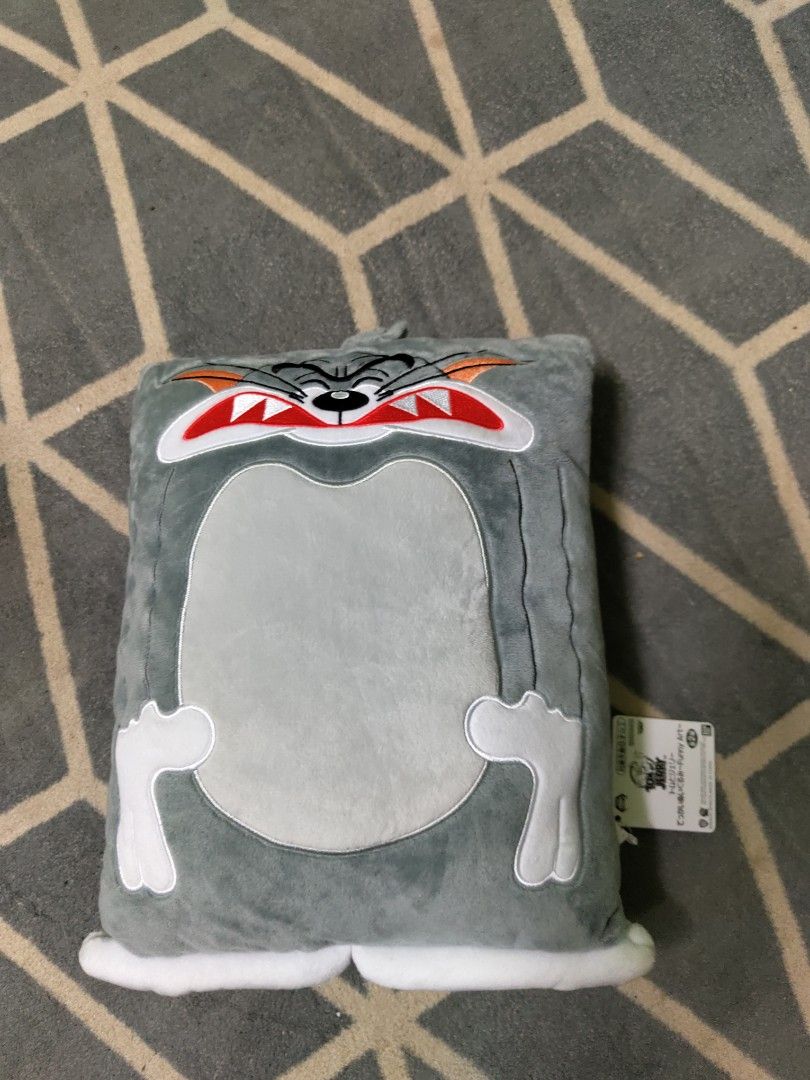 Tom & Jerry Pillow, Hobbies & Toys, Toys & Games on Carousell