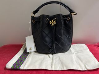 （分類：）位於 。 由 0130chi 提交（商品編號 1238406410，圖片 1）。簡介： 。
