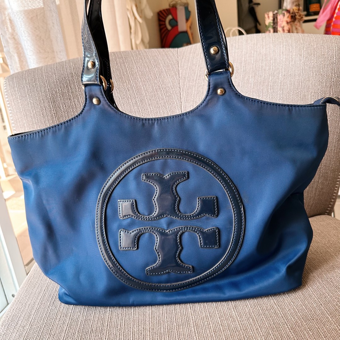 Tory Burch Nylon Tote Bag, Luxury, Bags & Wallets on Carousell
